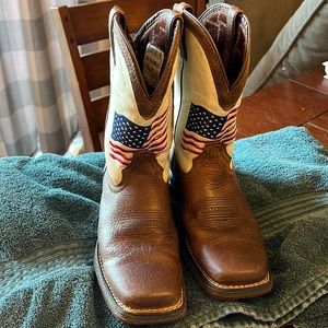 Durango Youth 4 Excellent condition